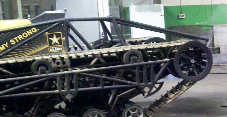 군용/민간 익스트림 차량 제작 업체 Howe & Howe technologies